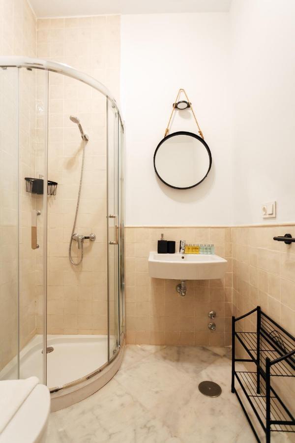 Modern And Wide- 1Bd 1Bth- Triana Διαμέρισμα Σεβίλλη Εξωτερικό φωτογραφία