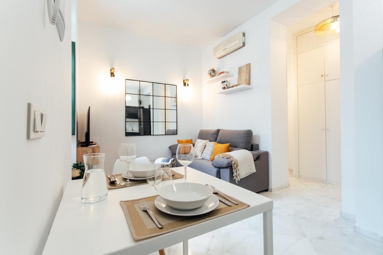 Modern And Wide- 1Bd 1Bth- Triana Διαμέρισμα Σεβίλλη Εξωτερικό φωτογραφία