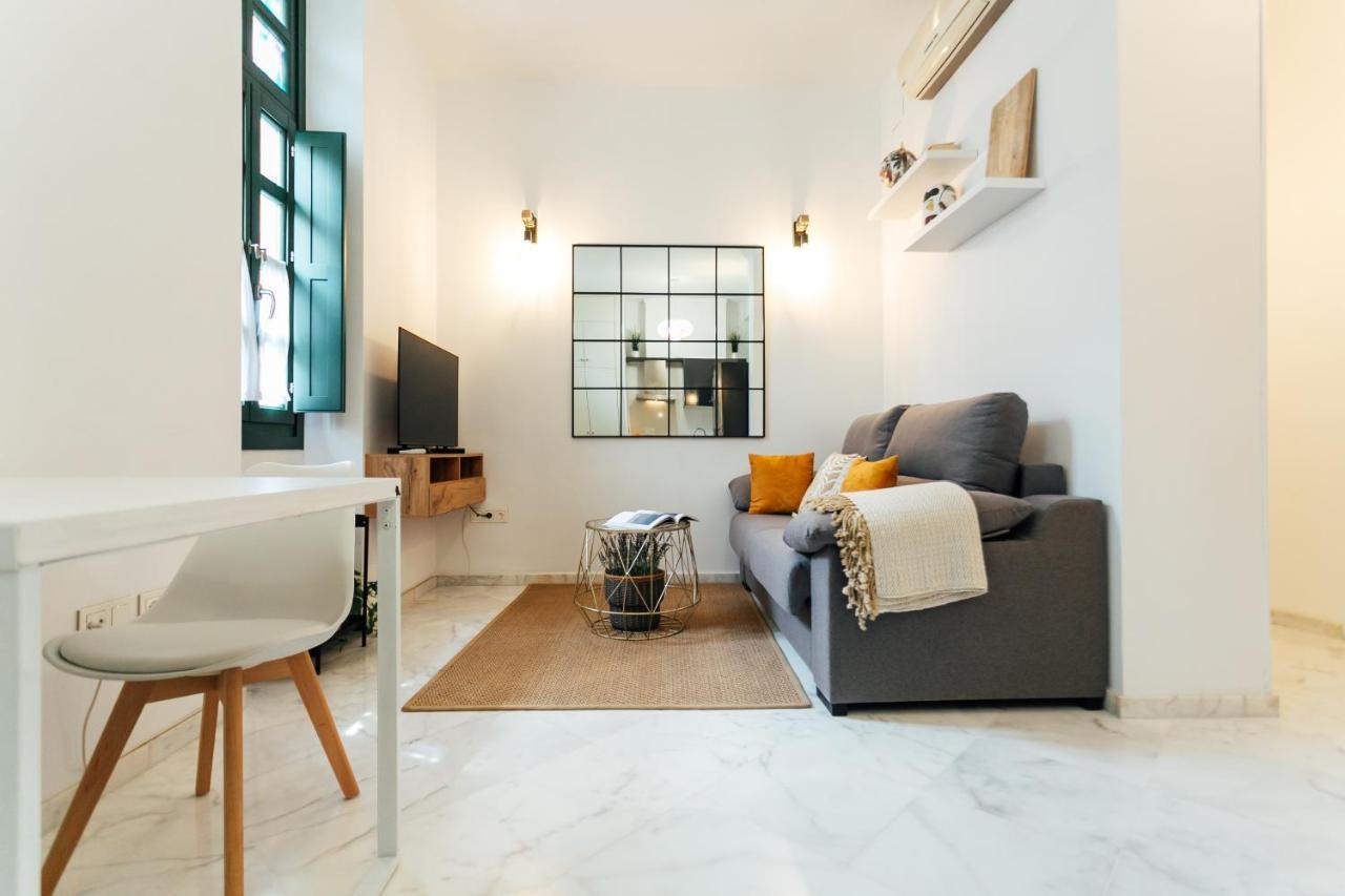 Modern And Wide- 1Bd 1Bth- Triana Διαμέρισμα Σεβίλλη Εξωτερικό φωτογραφία